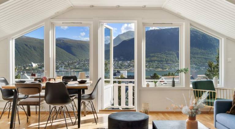 Rental apartment with patio | Pet-friendly — photo 3