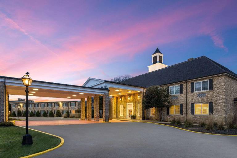 Penn Harris Hotel Harrisburg, Trademark by Wyndham in Camp Hill, PA