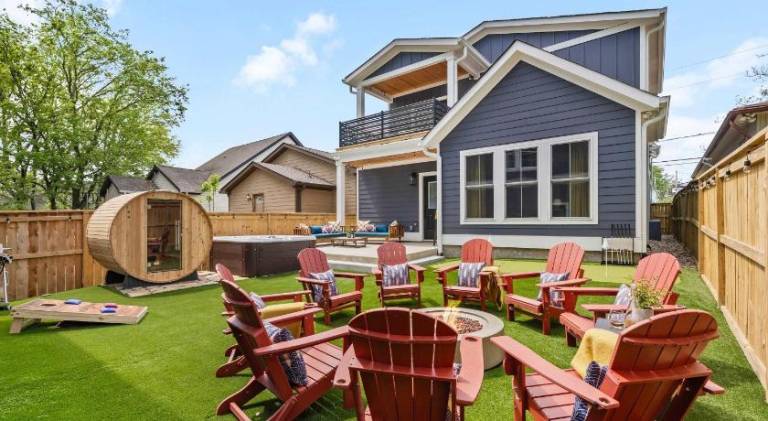 The Morrison - Karaoke Theater Backyard Oasis in Nashville, TN