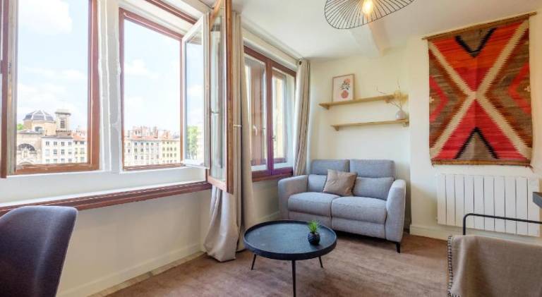HONORE SUITE SAINT PAUL in Lyon