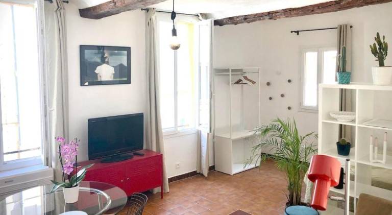 Fully equipped beautiful holiday apartment | Pets are welcome in Meyreuil
