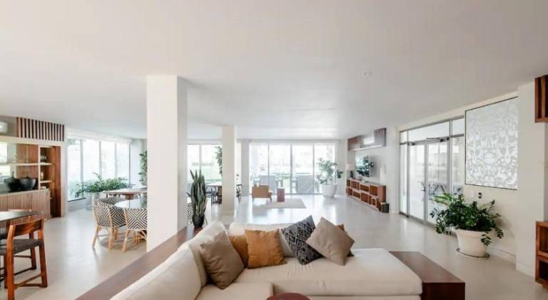 Apartment with pool | Pets are welcome — photo 2