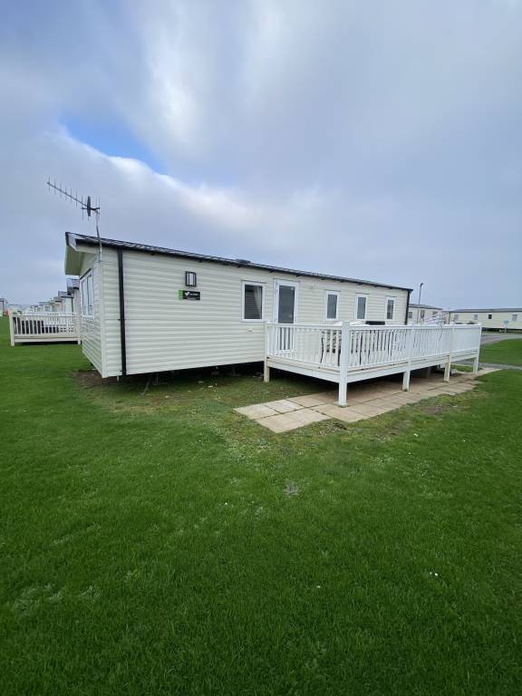 3 Bedroom Stunning Caravan In Coastal Eyemouth