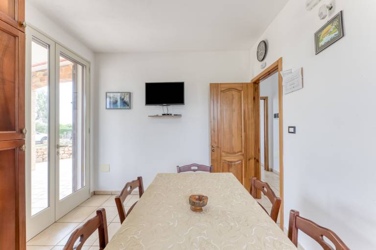 Holiday Home 'Del Cuoco' with Shared Pool, Private Garden and Air Conditioning — photo 3
