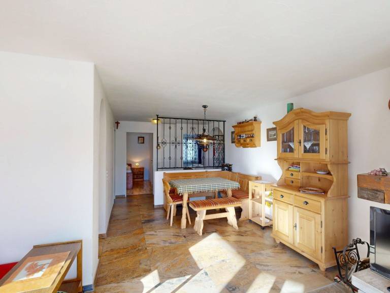 Ferienwohnung mit Hund in Samedan f&uuml;r max. 4 Personen