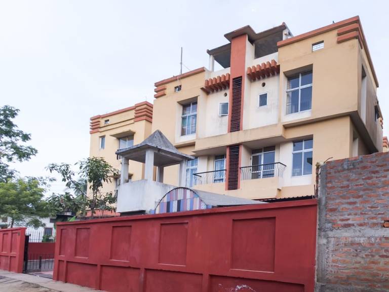 House  Beltola