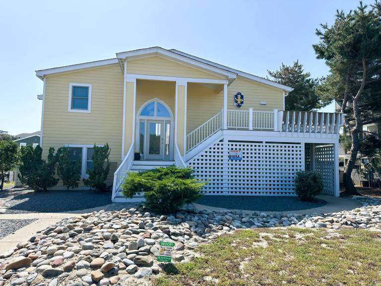 Vacation home with barbeque in Duck, NC