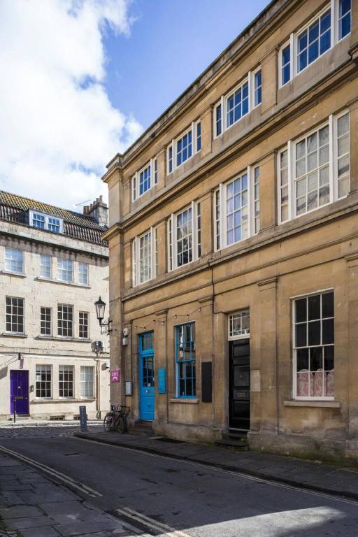 Nice rental apartment | Next to Roman Baths | Pets allowed — photo 4