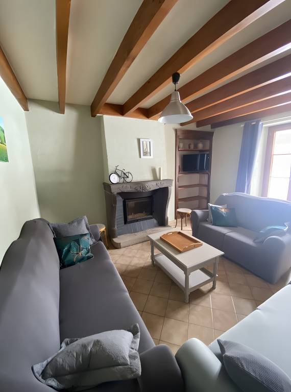 House with grill & yard | Mountain view — photo 4