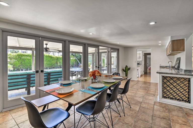 Luxe Palm Springs Home w/ Backyard Oasis! — photo 3