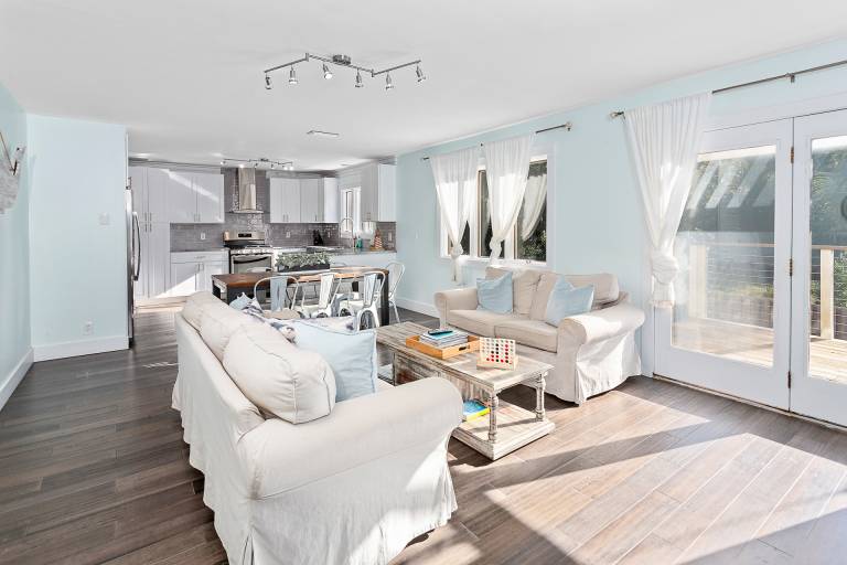 Waters Edge - 1808 Ocean Road — photo 3