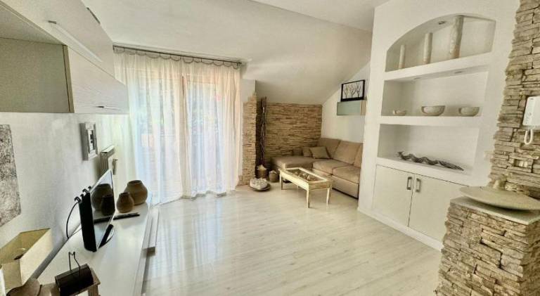 Holiday apartment with 2 rooms for 6 persons in Camogli