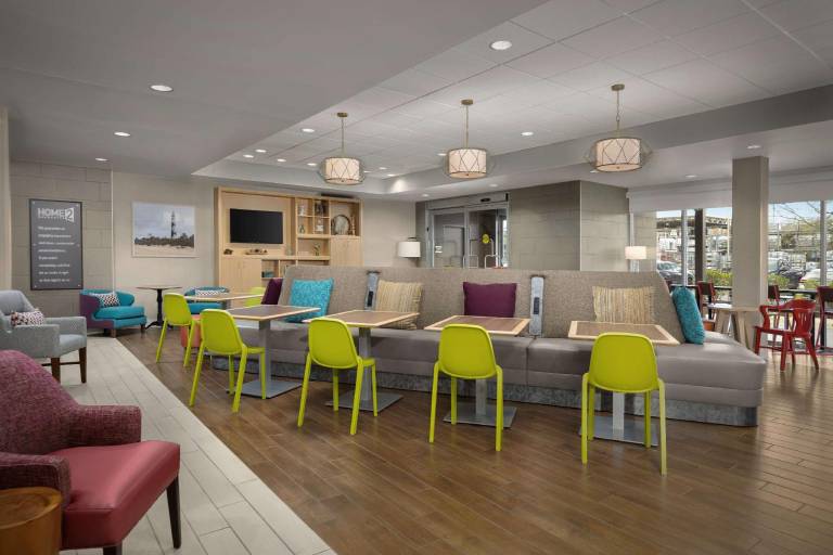 Home2 Suites by Hilton Jacksonville — photo 3