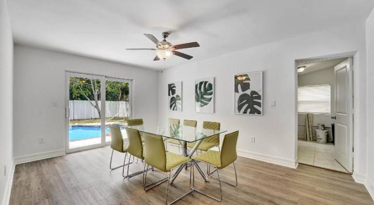 Spacious house with pool | Pets are welcome — photo 2