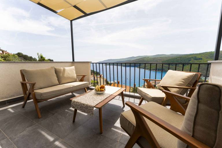Holiday apartment mit Balkon und Meerblick in Labin
