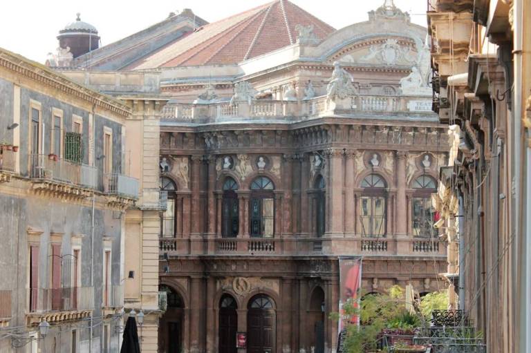 Bed & Breakfast  Catania
