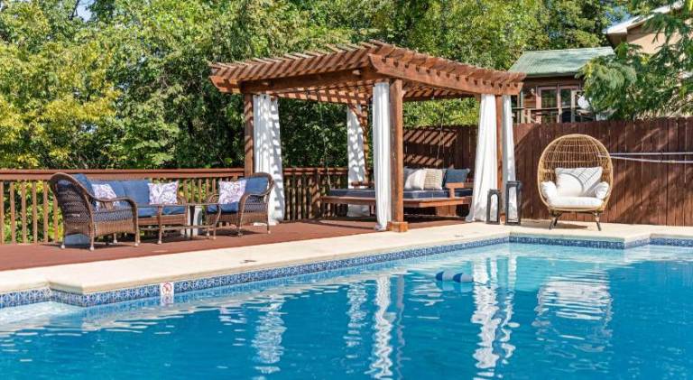 House with pool in Branson, MO