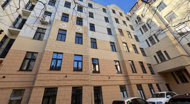 Charming rental apartment | Close to Nativity Cathedral | Pets are welcome — photo 4