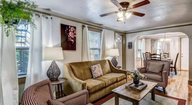 Rental apartment with 3 rooms for 6 persons in Savannah, GA