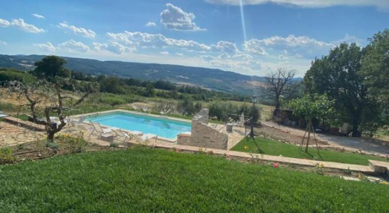 Farm with pool, patio & yard — photo 2