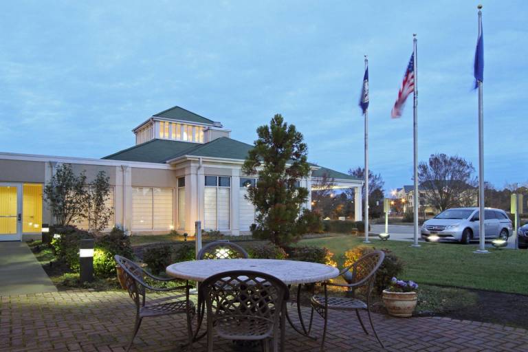Homewood Suites by Hilton Chesapeake Greenbrier