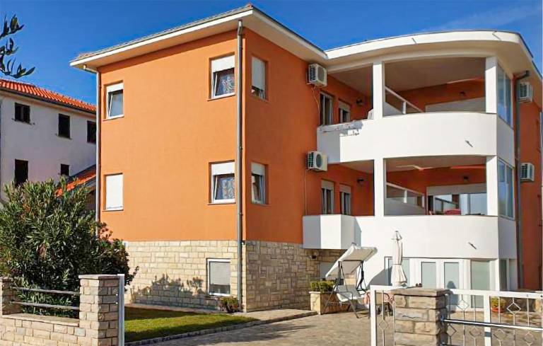 Apartment Pakoštane