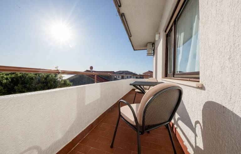 Holiday apartment with yard, barbeque & fast internet | Sea view | Pets allowed — photo 2