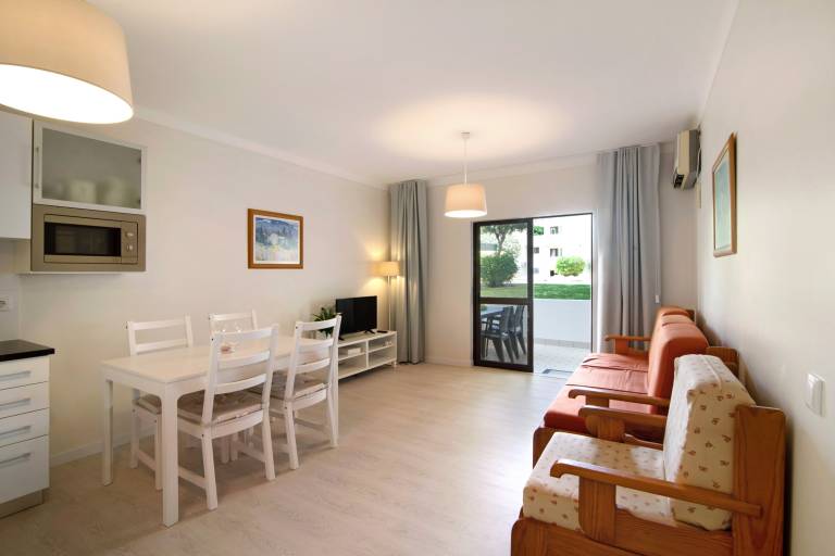 Child-friendly nice apartment with garden, pool & fast internet | Garden view | Close to the beach | Good for workation | Dogs allowed — photo 5