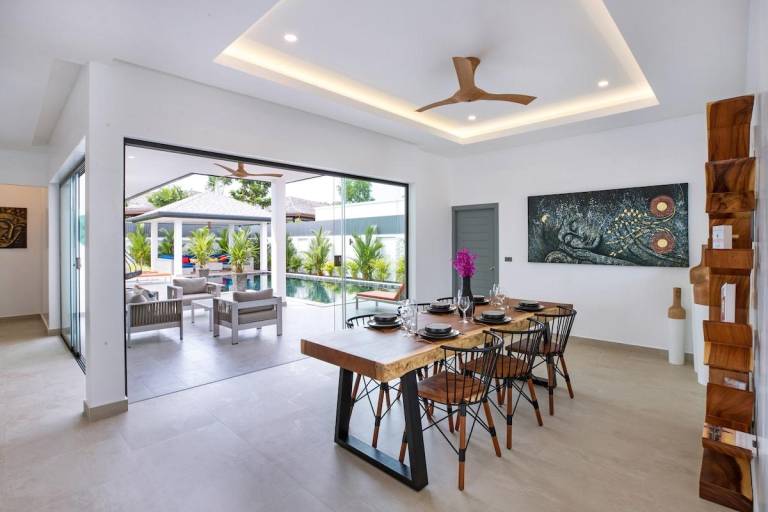 Fully equipped villa with pool & BBQ | Beach nearby | Good for workation | Pets are welcome — photo 5
