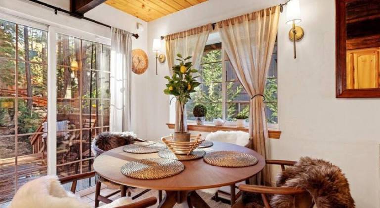 House with barbecue, jacuzzi & garden — photo 2