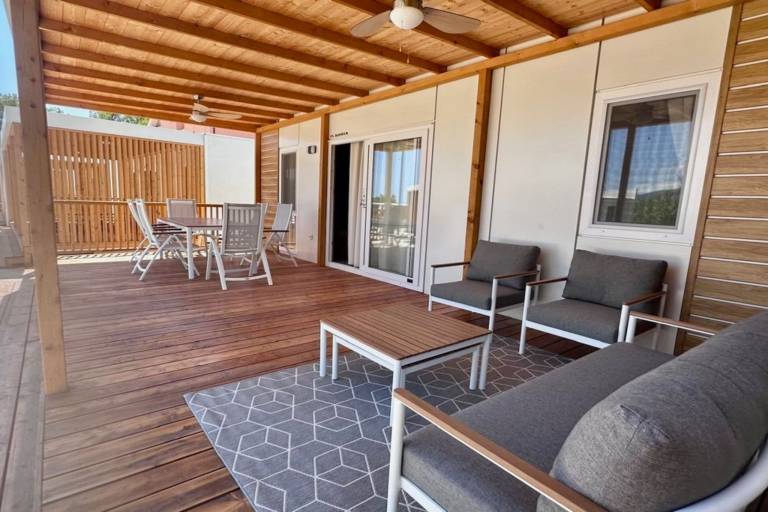 Vacation home with pool & terrace | Sea view | Next to the beach | Pets are welcome in Orebic