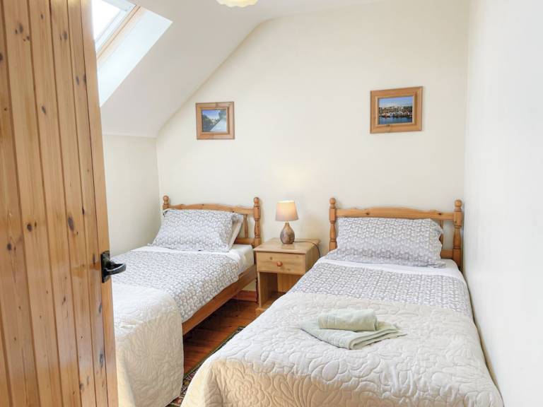 Cottage  Chapel