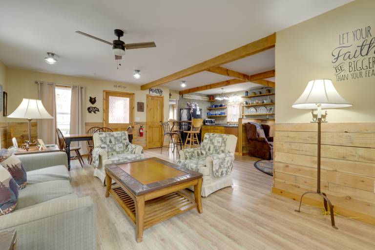 Relax Fireside: Cozy Retreat < 10 Mi to Dollywood — photo 5