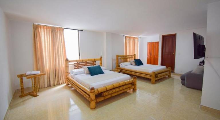 Hotel Toledo Plaza in Armenia