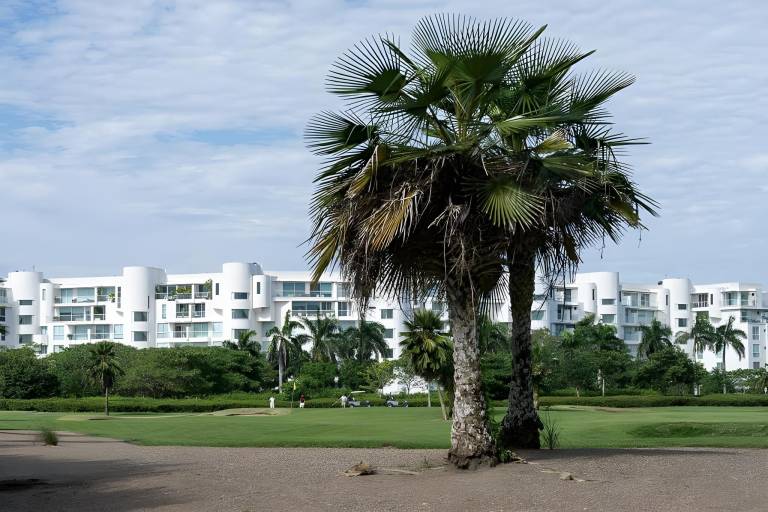 MN BEACH KARIBANA GOLF CARTAGENA — photo 5