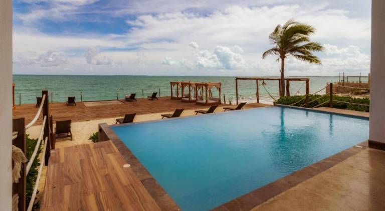 Villa with pool & jacuzzi — photo 5