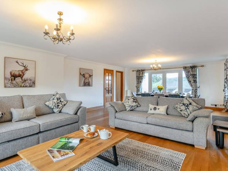 Fully equipped beautiful cottage with jacuzzi, garden & barbecue | Water view | Pets allowed — photo 3