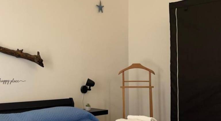 Apartment with patio — photo 2