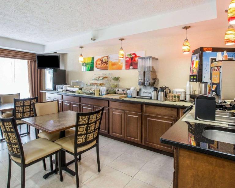 Quality Inn Dahlonega Near University — photo 5