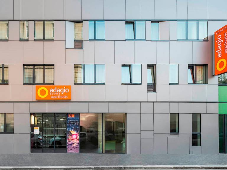 Adagio Access Paris Reuilly Aparthotel in Bagnolet