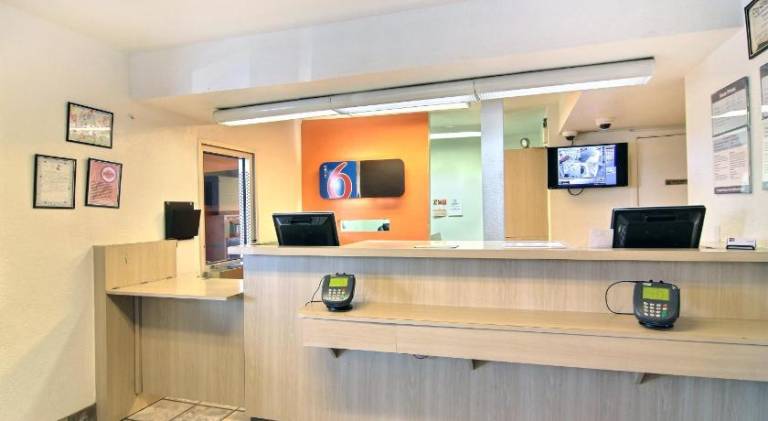 Motel 6 Lubbock, TX — photo 4