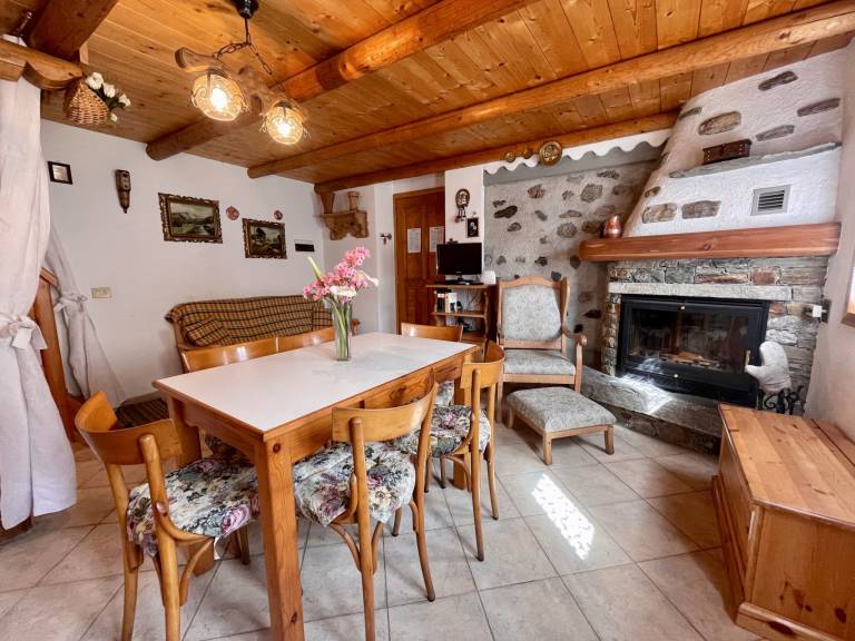 House with yard & terrace | Mountain view — photo 3