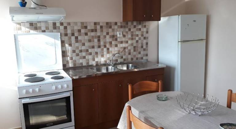 Apartment with patio & garden | Pets allowed — photo 5