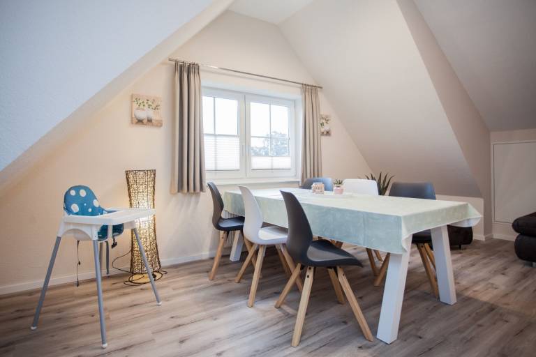 Rental apartment with 3 rooms for 6 persons — photo 2