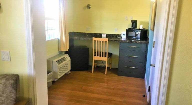 Travelodge by Wyndham Fairfield/Napa Valley — photo 4