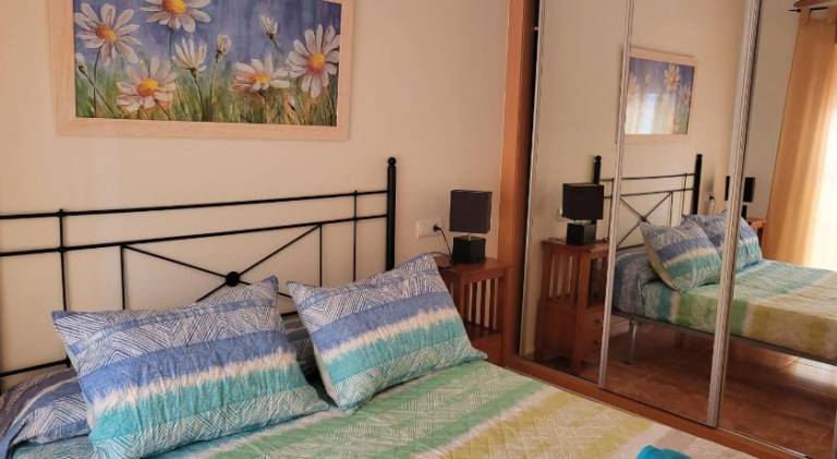 Rental apartment with terrace & pool in Playas