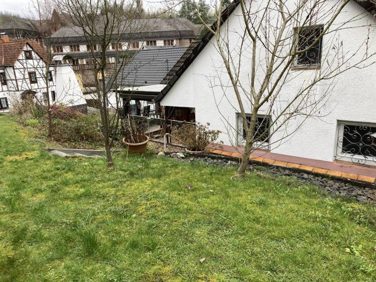 Pleasant house with patio & yard | Pet-friendly — photo 3