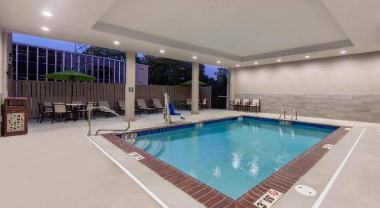 La Quinta by Wyndham Lafayette Oil Center — photo 4