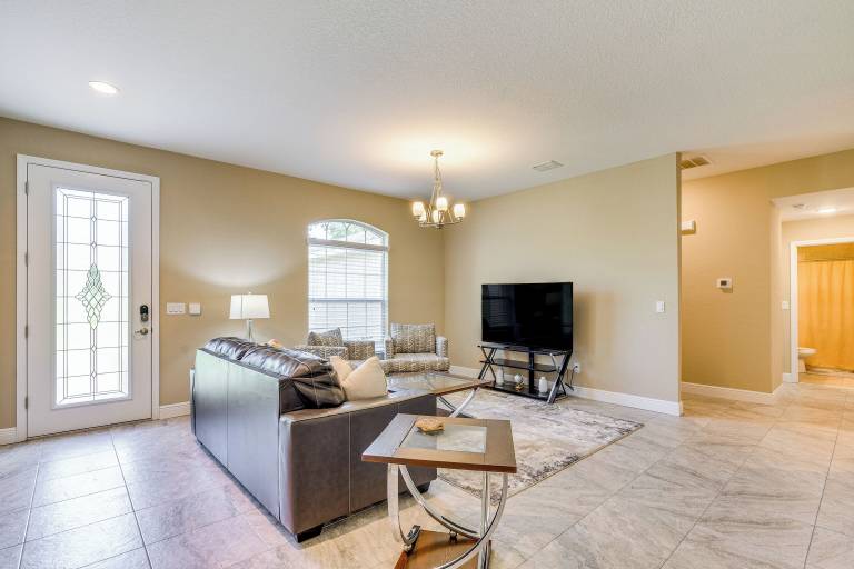 House  Brooksville