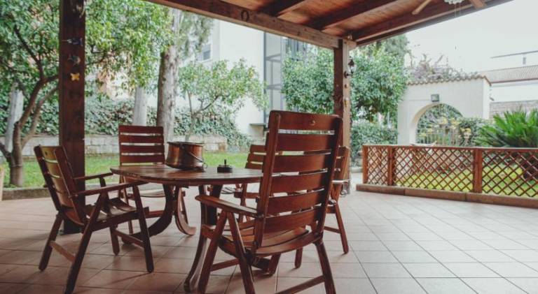 Lovely rental apartment with terrace & garden | Suitable for remote work | Pet-friendly — photo 2
